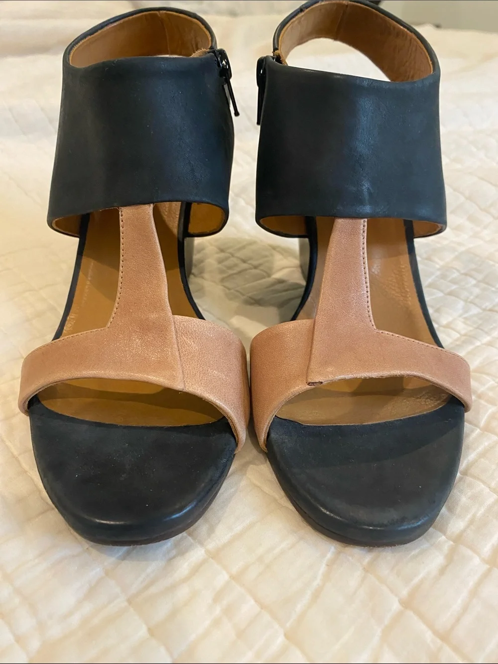 Coclico wedge sandals. Excellent condition. Size 38.